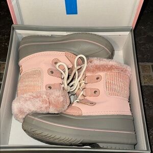 London Fog Pink and Gray Shoe Box
Toddler size 13